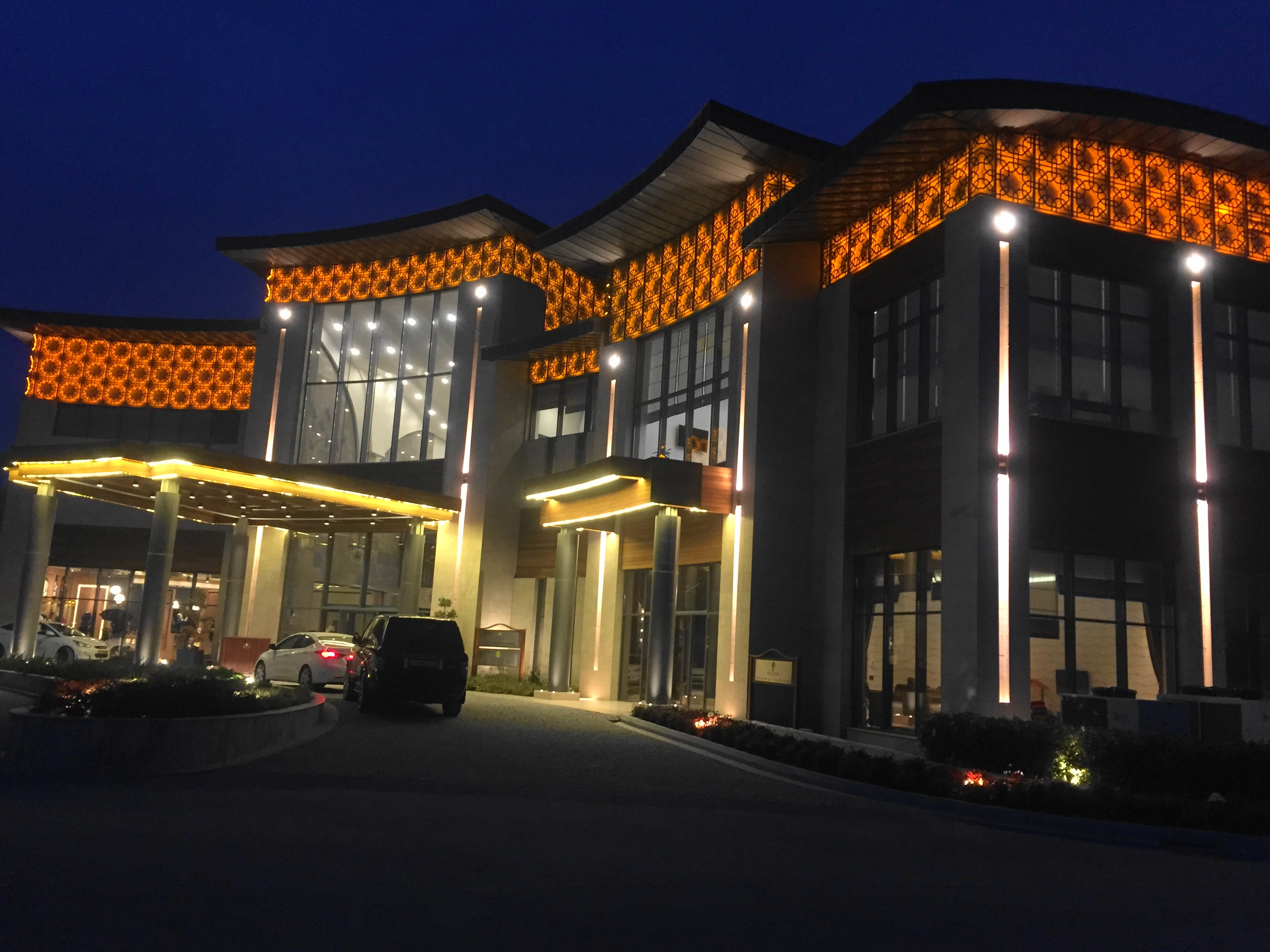 Entertainment Venue Architectural Lighting — Lighting project photo 3, Talentum Technology